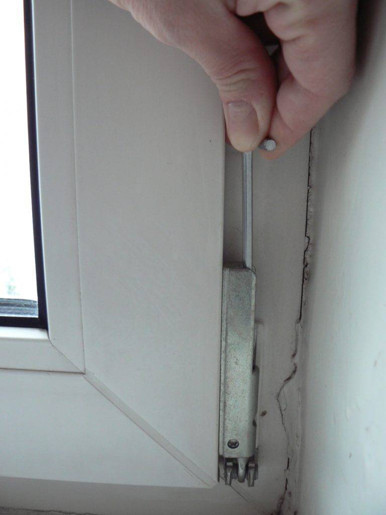 Регулировка пластиковой балконной двери своими руками - строительство и ремонт