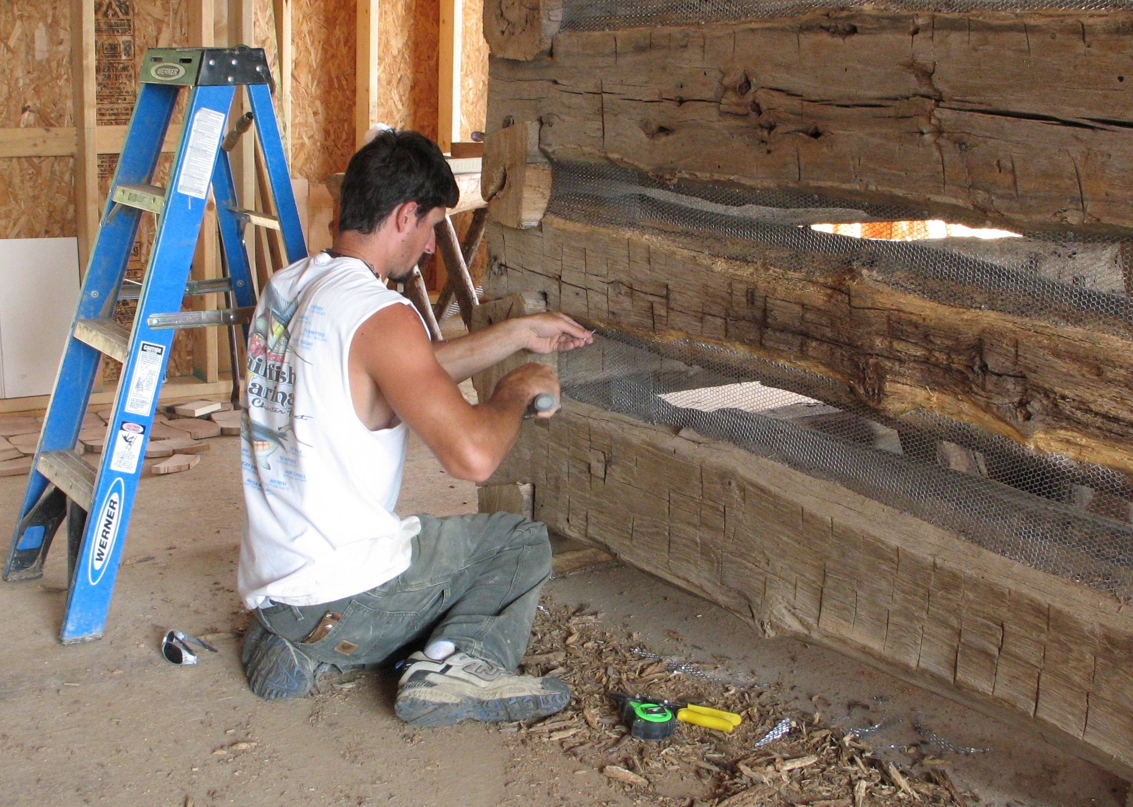 Как оштукатурить деревянные стены внутри дома? Виды штукатурки с глиной и сеткой: Плюсы и Минусы