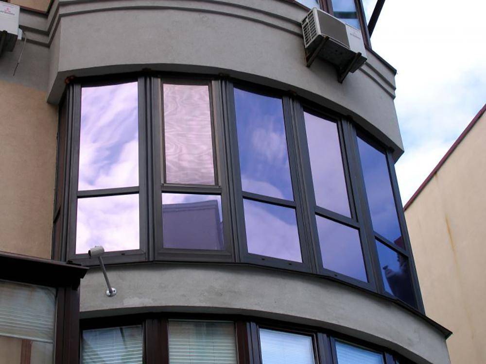 Как и чем затонировать окна и стекла на балконе и лоджии