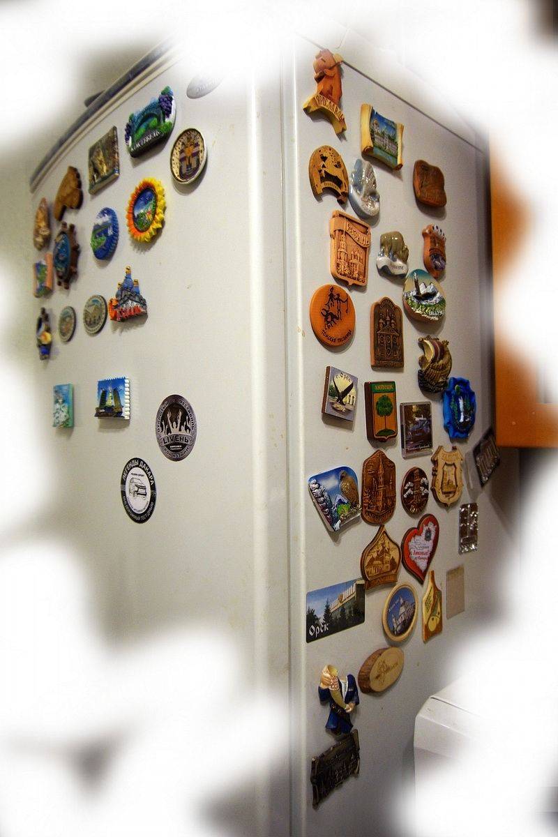 Куда деть магниты с холодильника: интересные идеи