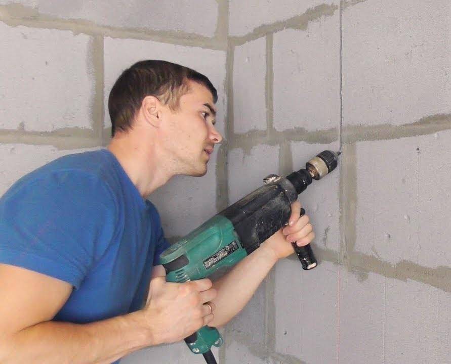 Как штробить бетон своими руками: перфоратор или штроборез? как правильно провести сделать: пошаговая инструкция + видео
