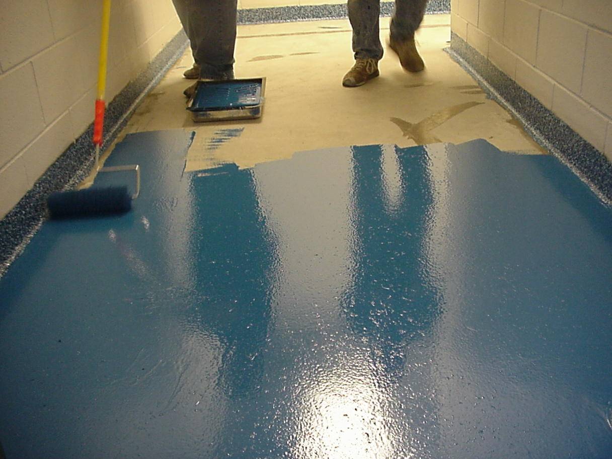 Резиновая и полиуретановая краска по бетону для наружных работ износостойкая | онлайн-журнал о ремонте и дизайне