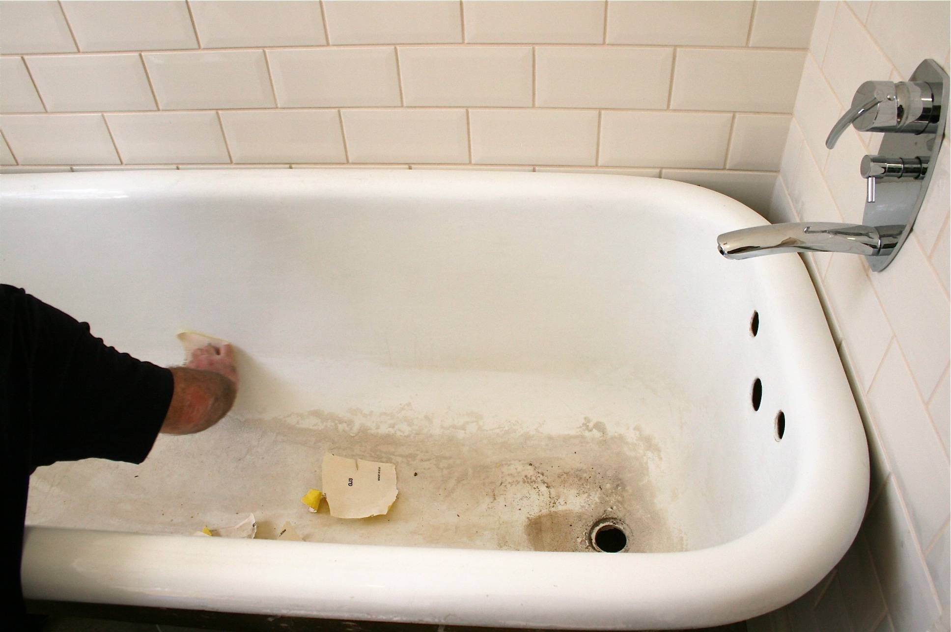 Как и чем покрасить ванну эмалью в домашних условиях?