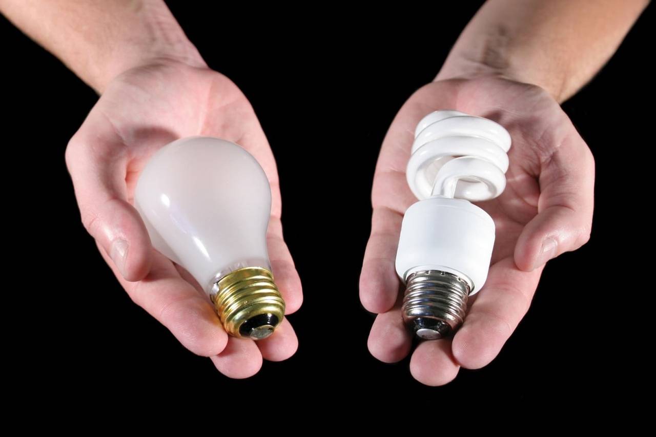 Почему перегорают светодиодные лампочки в люстре - причины и способы их устранения