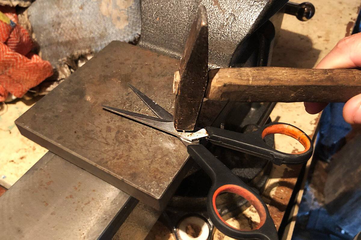 Заточка резцов для токарного станка по металлу: как правильно затачивать своими руками, видео