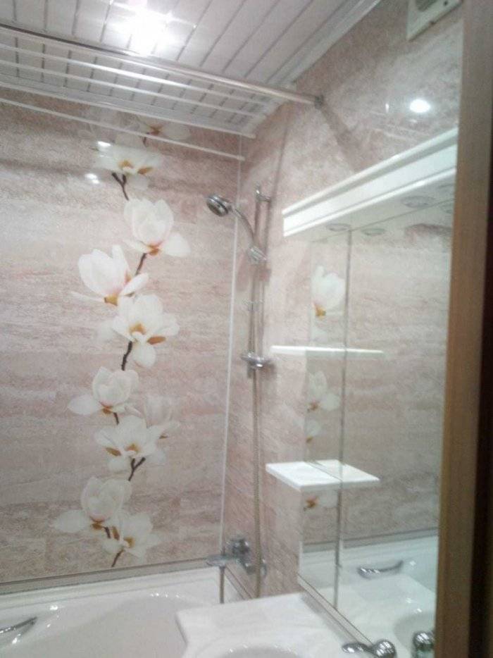 Как обшить ванную комнату пластиковыми панелями – полный инструктаж