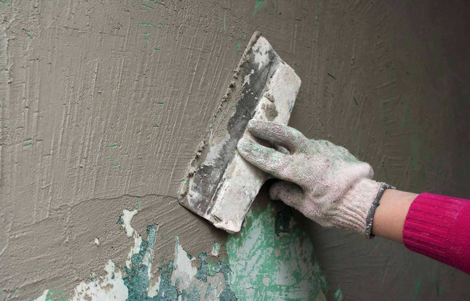 Как снять шпаклевку со стены: варианты, чем отмыть старую или свежую шпаклевку с бетонной, кирпичной или деревянной поверхности, как подготовить стену под плитку