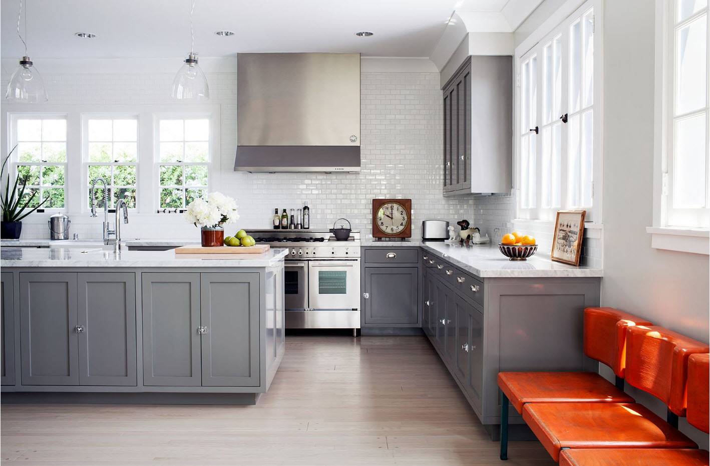 Серая кухня в интерьере: дизайн и цветовые сочетания (135 фото)