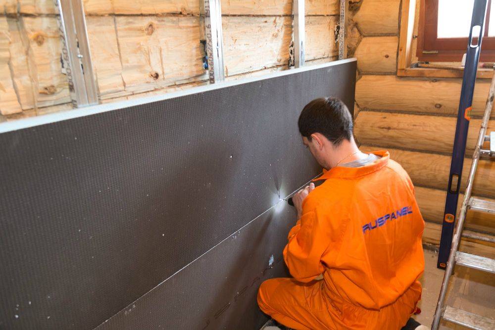 Гидроизоляция стен и пола душа в деревянном доме: советы +видео и фото