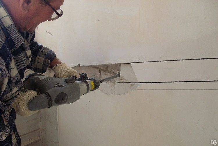 Чем замазать штробу с проводкой в стене: в бетонной, кирпичной стене или монолите