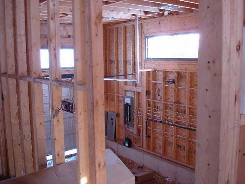 Как обшить деревянный дом гипсокартоном: отделка стен, потолка и комнаты изнутри, можно ли обшивать старый дом, как правильно крепить гкл на дерево