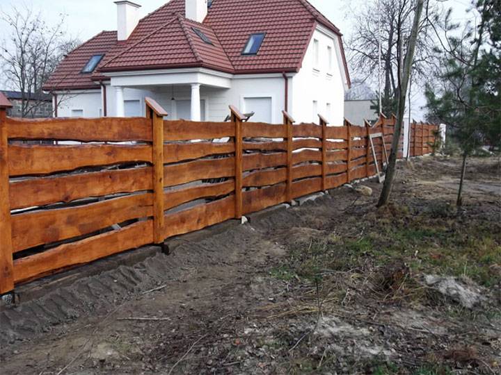 Забор из горбыля (52 фото): красивый деревянный забор из необрезной доски, все варианты обработки и дизайна – ремонт своими руками на m-stone.ru