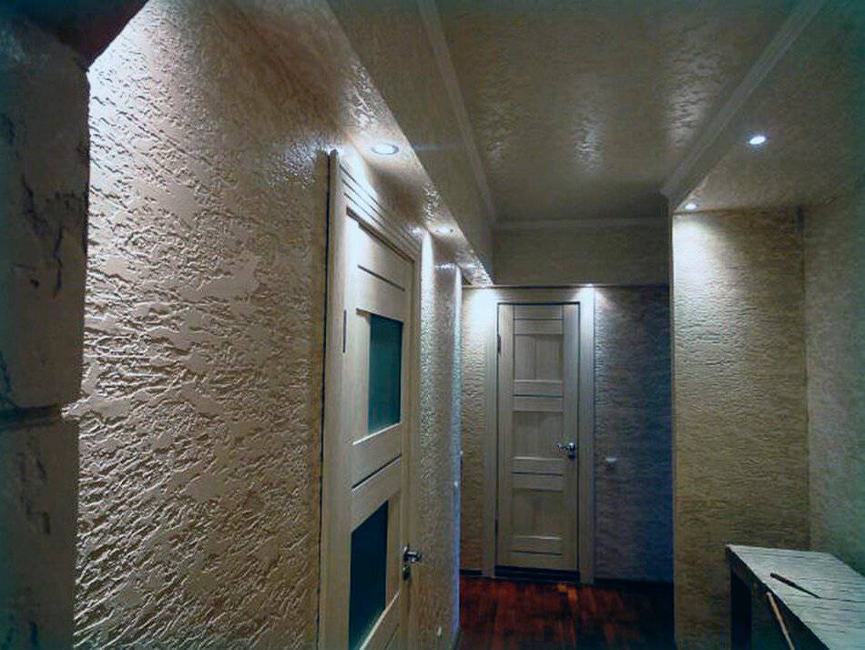 Декоративная штукатурка в прихожей и коридоре: 50 фото в интерьере, особенности отделки
