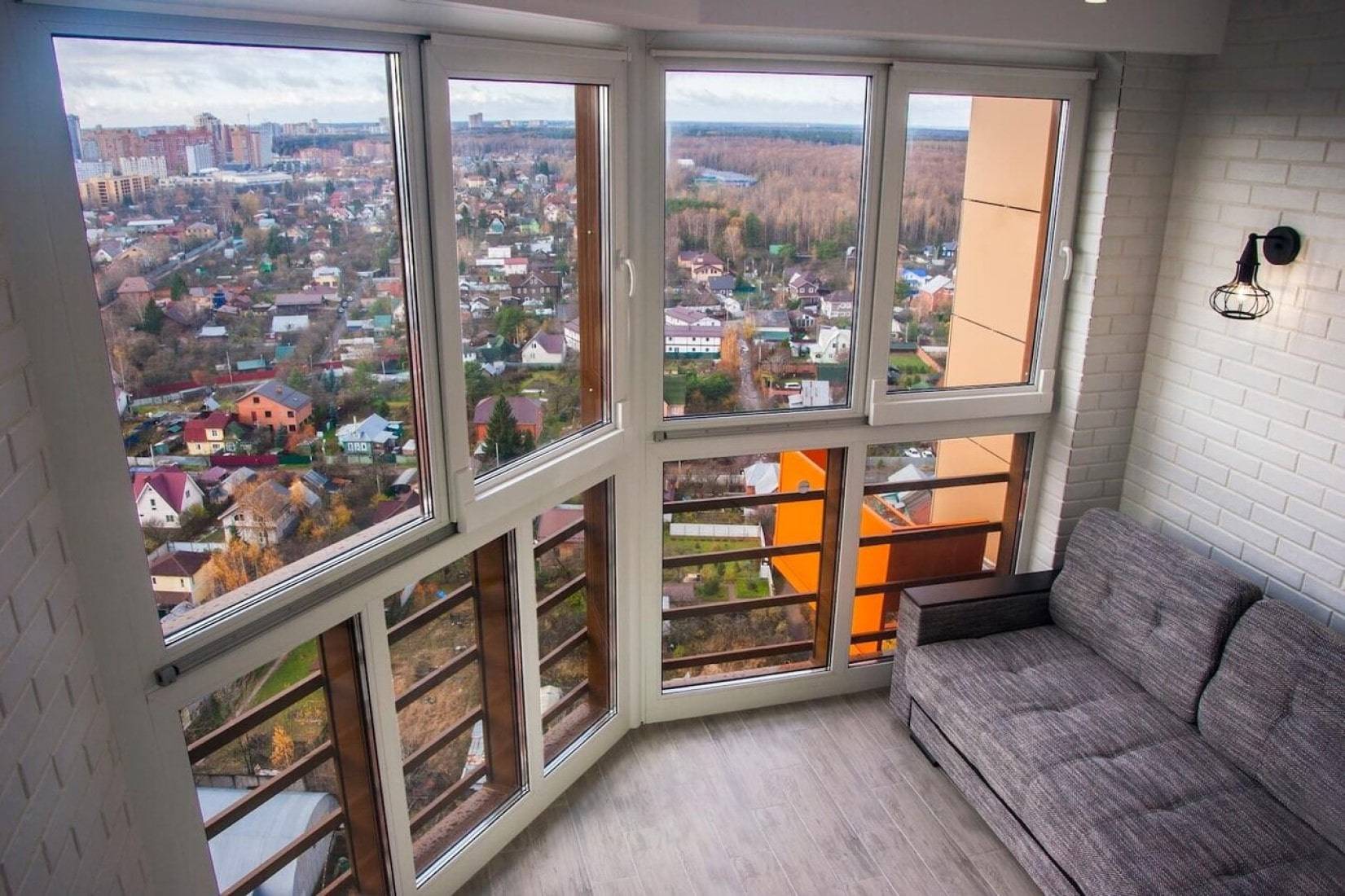 Теплое остекление балкона и лоджии: что это такое и преимущества