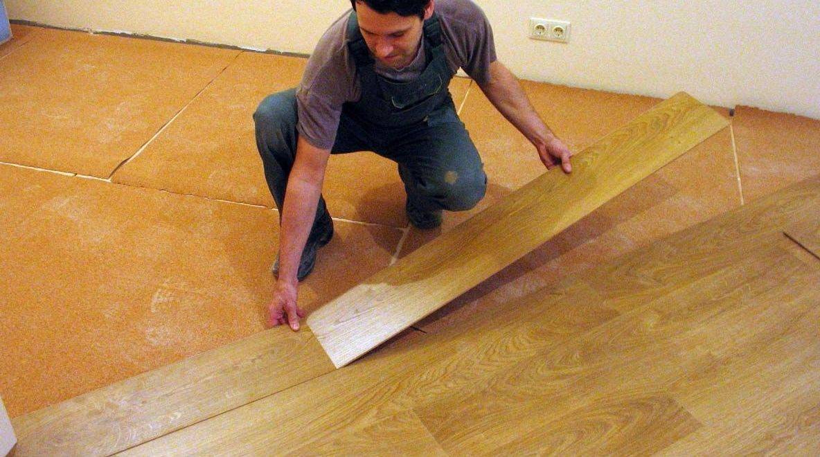Видео: как положить ламинат на деревянный пол своими руками, инструкция и советы — портал о строительстве, ремонте и дизайне