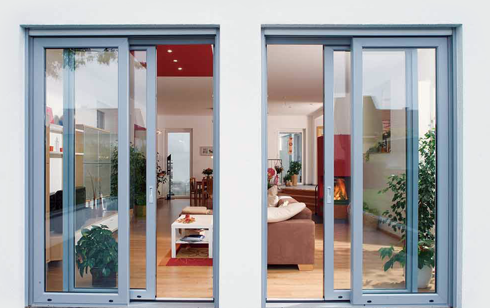 Особенности и преимущества раздвижных дверей для балконов и лоджий