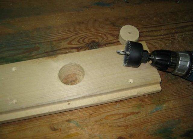 Делаем ручной фрезер из дрели – простое устройство, которое сможет сделать каждый